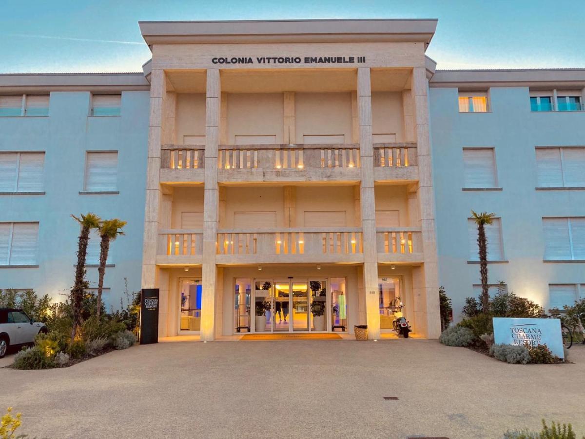 Toscana Charme Resort Tirrenia Kültér fotó The main entrance of the school